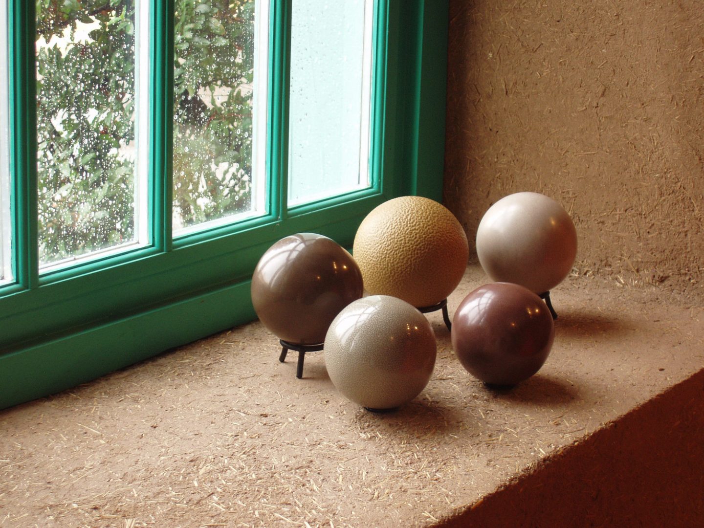 Dorodango: The Japanese Art of Making Mud Balls Laurence King Publishing