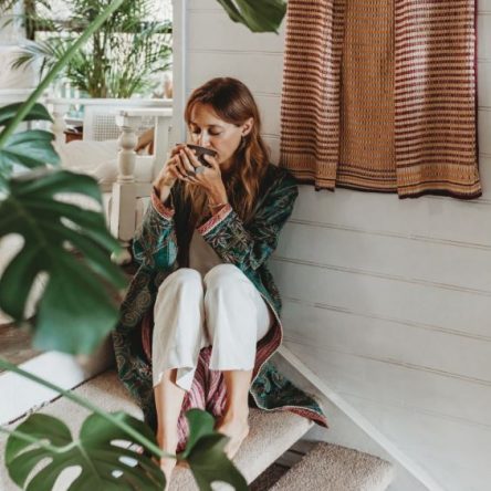 Mind Travel with Nina Karnikowski - Blog Image